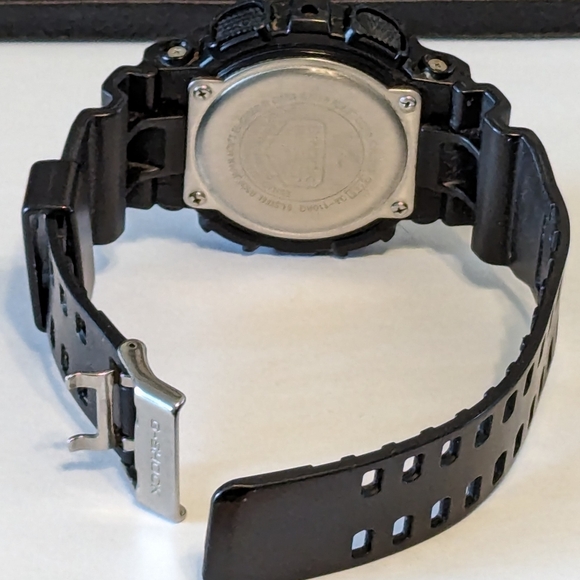 G-SHOCK GA110RG-1A Mens Watch - Picture 5 of 6